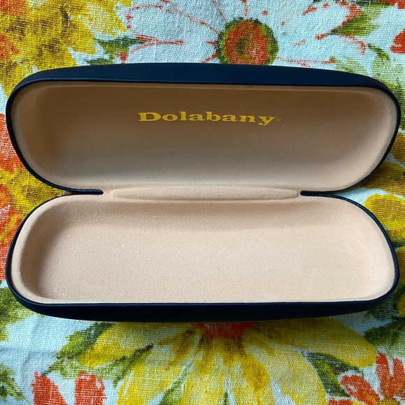 Dolabany Clamshell Eyeglass Case - Picture 3 of 6